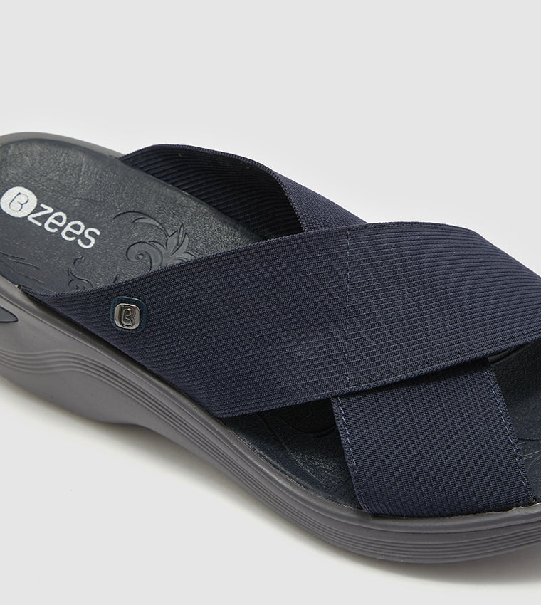 BZees Lifestride Womens Desire Sandals NAVY G2443F1400